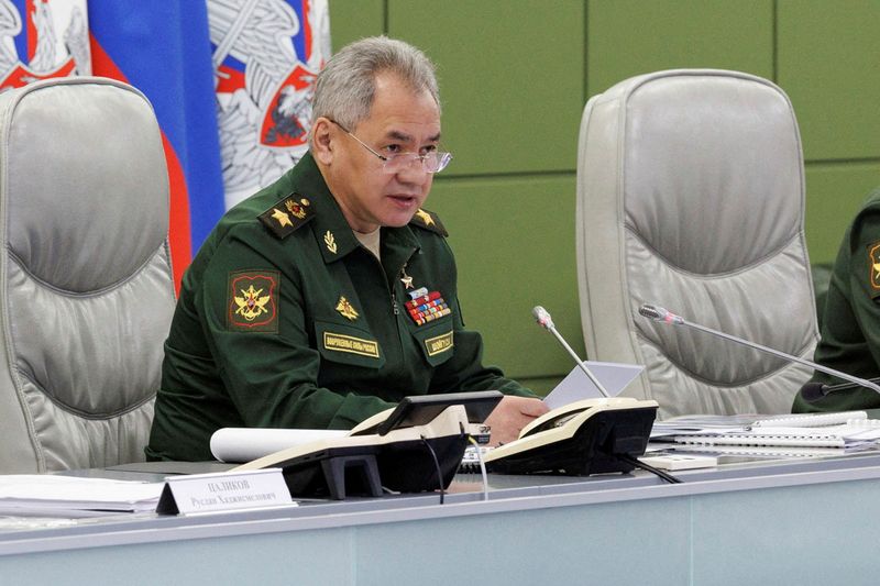 &copy; Reuters. Ministro da Defesa, Sergei Shoigu, durante reunião em Moscou
05/07/2022 Ministério da Defesa da Rússia/Divulgação via REUTERS