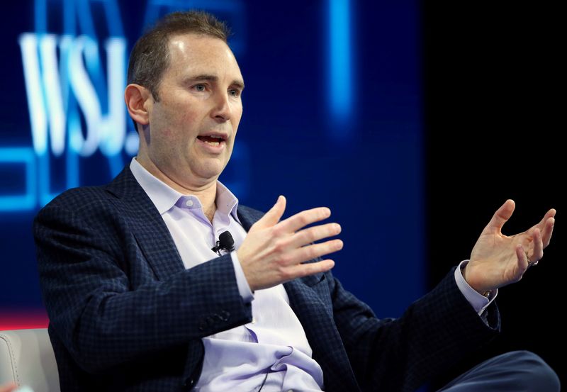 © Reuters. FILE PHOTO: Andy Jassy, CEO Amazon Web Services, speaks at the WSJD Live conference in Laguna Beach, California, U.S., October 25, 2016.     REUTERS/Mike Blake/