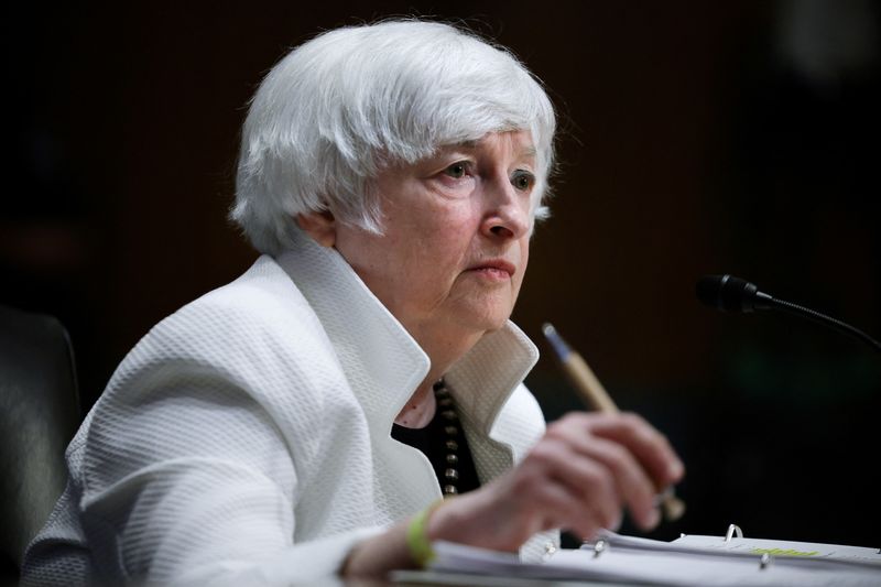 &copy; Reuters. FOTO DE ARQUIVO: A secretária do Tesouro dos EUA, Janet Yellen, testemunha perante uma audiência do Comitê de Finanças do Senado sobre o orçamento de 2023 do presidente Biden, no Capitólio, em Washington, EUA, 7 de junho de 2022. REUTERS/Evelyn Hock