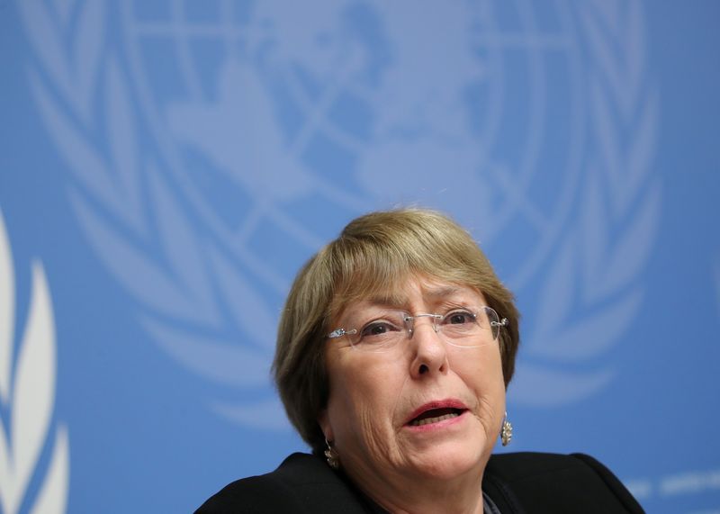 &copy; Reuters. FOTO DE ARCHIVO: La alta comisionada de las Naciones Unidas para los Derechos Humanos, Michelle Bachelet, durante una conferencia de prensa celebrada en Ginebra, Suiza, el 5 de diciembre de 2018. REUTERS/Denis Balibouse