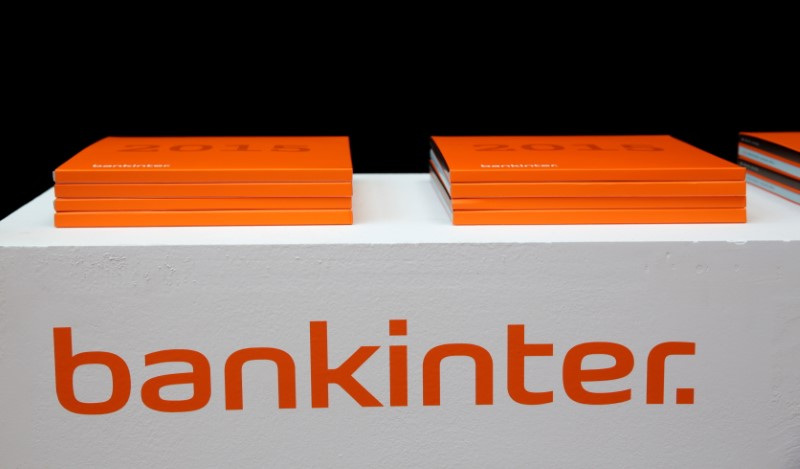 &copy; Reuters. FOTO DE ARCHIVO. Un logo de Bankinter durante la junta anual de accionistas en Madrid, España. 17 de marzo de 2016. REUTERS/Andrea Comas
