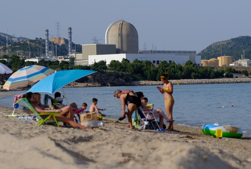 &copy; Reuters. FOTO DE ARCHIVO: La central nuclear Vandellós II en l&apos;Hospitalet de l&apos;Infant