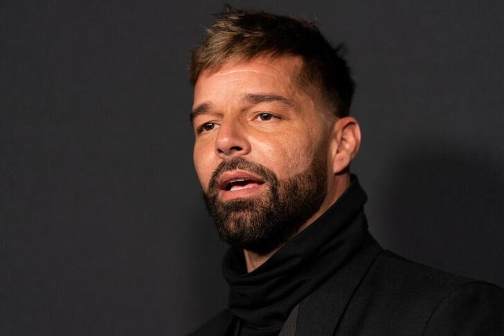 &copy; Reuters. Ricky Martin arrives at the Museum of Modern Art for a Film Benefit in the Manhattan borough of New York City, New York, U.S., December 14, 2021.  REUTERS/Jeenah Moon