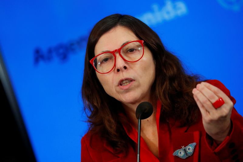 &copy; Reuters. FILE PHOTO: Argentina's new Economy Minister Silvina Batakis speaks during a news conference at the Economy Ministry, in Buenos Aires, Argentina, July 11, 2022. REUTERS/Agustin Marcarian