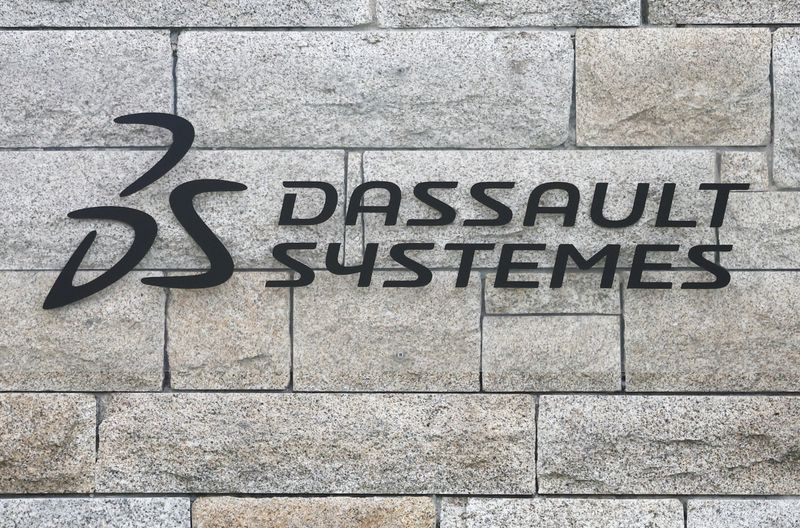 &copy; Reuters. FILE PHOTO: The logo of Dassault Systemes is seen on a company building in Brest, France, March 14, 2022. REUTERS/Stephane Mahe/File Photo