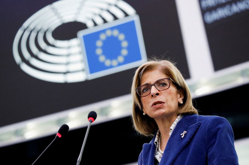 &copy; Reuters. FILE PHOTO: European Commissioner for Health and Food Safety Stella Kyriakides delivers a speech on the EU's Role in Combatting the coronavirus disease (COVID-19) Pandemic and How to Vaccinate the World, at the European Parliament in Strasbourg, France, N