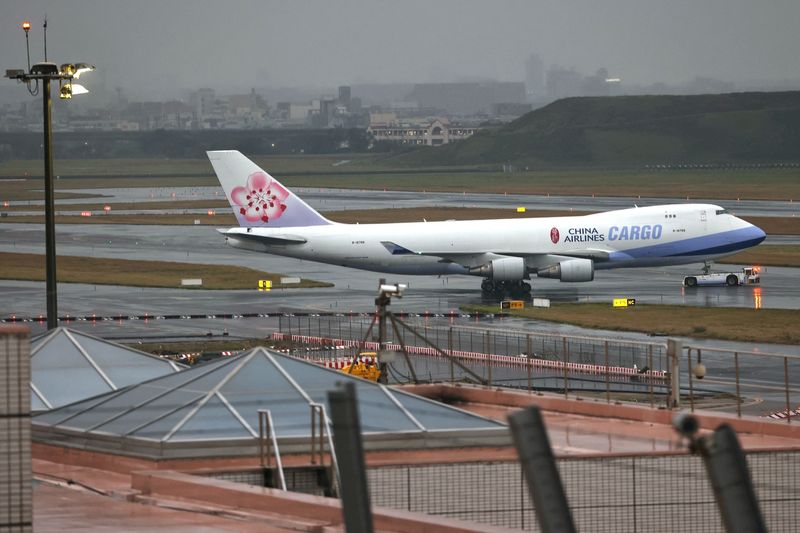Taiwan's China Airlines eyes A330 replacement, future freighter options
