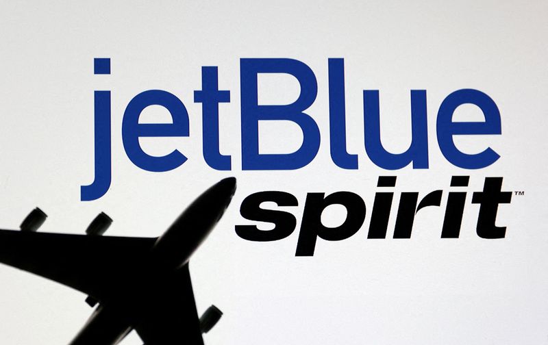 &copy; Reuters. FILE PHOTO: Airplane model is placed on displayed Spirit Airlines and jetBlue Airways logos in this illustration taken, June 21, 2022. REUTERS/Dado Ruvic/Illustrations/File Photo