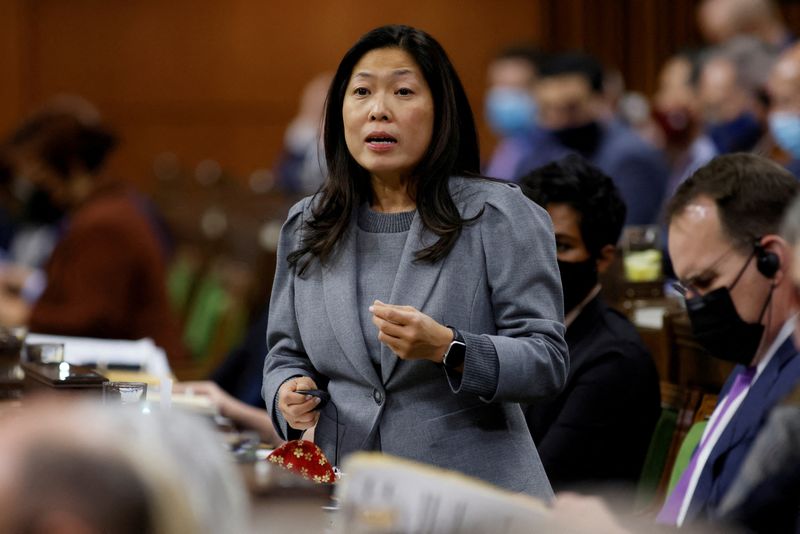 © Reuters. FILE PHOTO: Canada's International Trade Minister Mary Ng speaks during Question Period in the House of Commons on Parliament Hill in Ottawa, Ontario, Canada November 29, 2021. REUTERS/Blair Gable