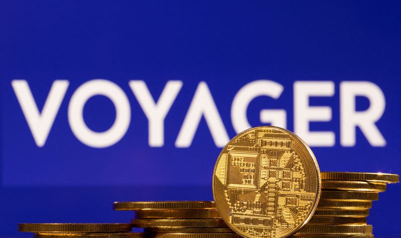 &copy; Reuters. FILE PHOTO: Representations of cryptocurrencies and Voyager Digital logo are seen in this illustration taken, July 7, 2022. REUTERS/Dado Ruvic/Illustrations