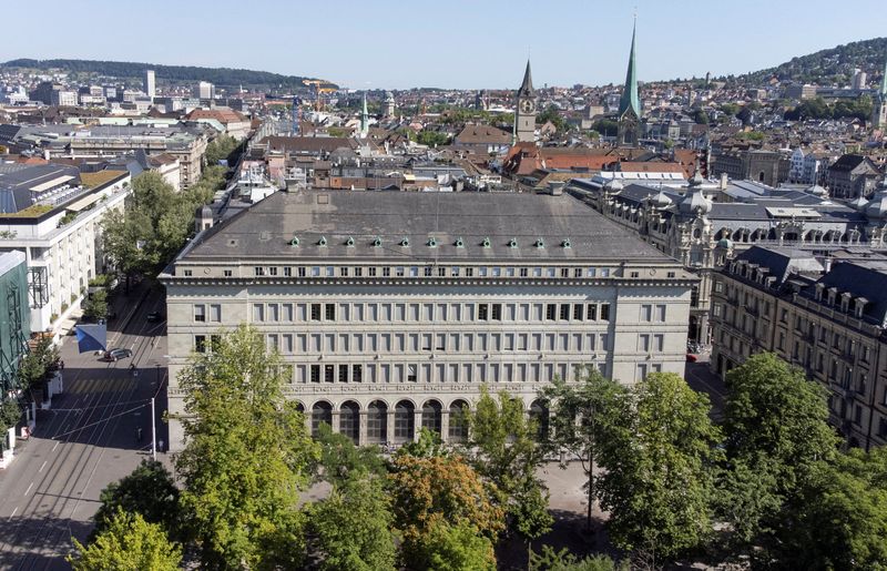 &copy; Reuters. A general view shows the building of the Swiss National Bank (SNB) in Zurich, Switzerland June 23, 2022. Picture taken with a drone. REUTERS/Arnd Wiegmann