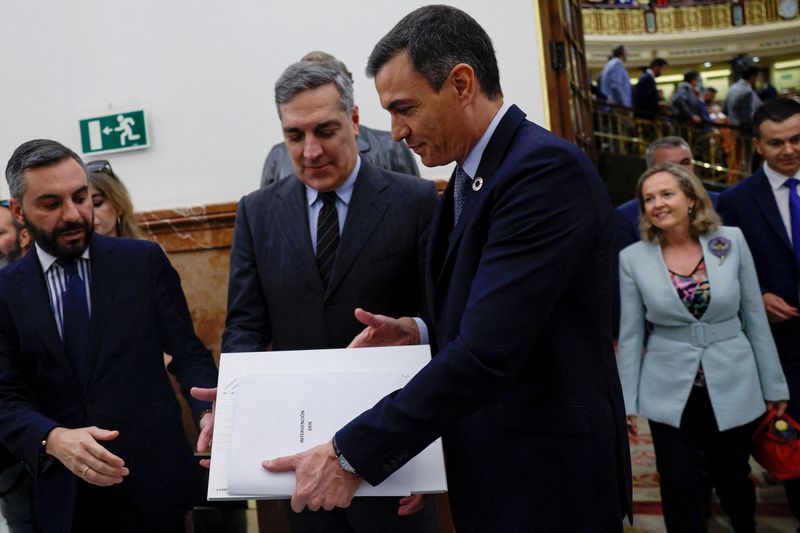 &copy; Reuters. FOTO DE ARCHIVO: El presidente del Gobierno español, Pedro Sánchez, tras pronunciar un discurso durante el debate sobre el estado de la nación celebrado en el Congreso de los Diputados en Madrid, España, el 12 de julio de 2022. REUTERS/Susana Vera