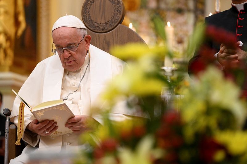 Pope denounces historical oppression of Canadian indigenous