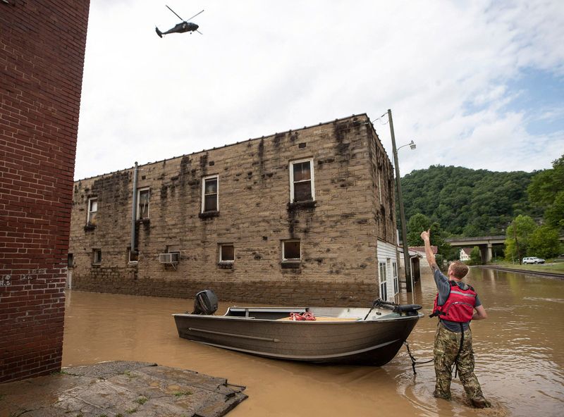 Death toll in Kentucky floods rises to 25, governor says
