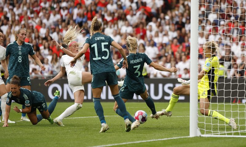 &copy; Reuters. Soccer Football - Women's Euro 2022 - Final - England v Germany - Wembley Stadium, London, Britain - July 31, 2022 England's Chloe Kelly scores their second goal REUTERS/John Sibley
