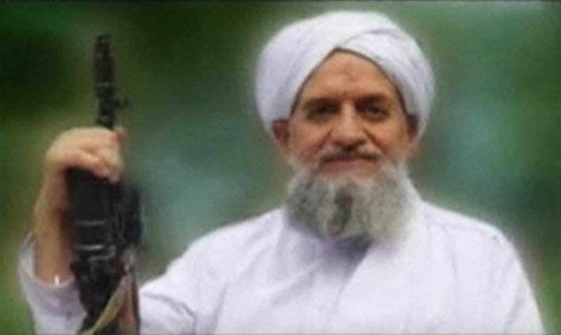 &copy; Reuters. FOTO DE ARCHIVO: Foto del líder de Al Qaeda, el egipcio Ayman al-Zawahiri, se ve en esta imagen fija tomada de un vídeo publicado el 12 de septiembre de 2011.  REUTERS/SITE Monitoring Service via Reuters/foto de archivo