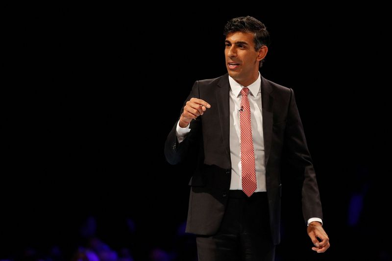 &copy; Reuters. FILE PHOTO: Conservative leadership candidate Rishi Sunak speaks during a hustings event, part of the Conservative party leadership campaign, in Exeter, Britain, August 1, 2022. REUTERS/Peter Nicholls