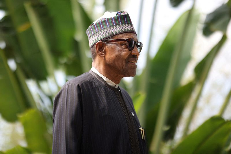 &copy; Reuters. الرئيس النيجيري محمد بخاري في كيجالي يوم 25 يونيو حزيران 2022. صورة لرويترز من ممثل لوكالات الأنباء.