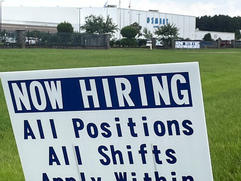 &copy; Reuters. FILE PHOTO: A sign advertising jobs stands near the SMART Alabama, LLC auto parts plant and Hyundai Motor Co. subsidiary, in Luverne, Alabama U.S. July 14, 2022. REUTERS/Joshua Schneyer