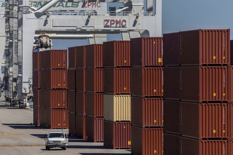 &copy; Reuters. FILE PHOTO: Shipping containers are seen are at a terminal of the Port of Oakland, California, U.S., July 22, 2022. REUTERS/Carlos Barria/File Photo