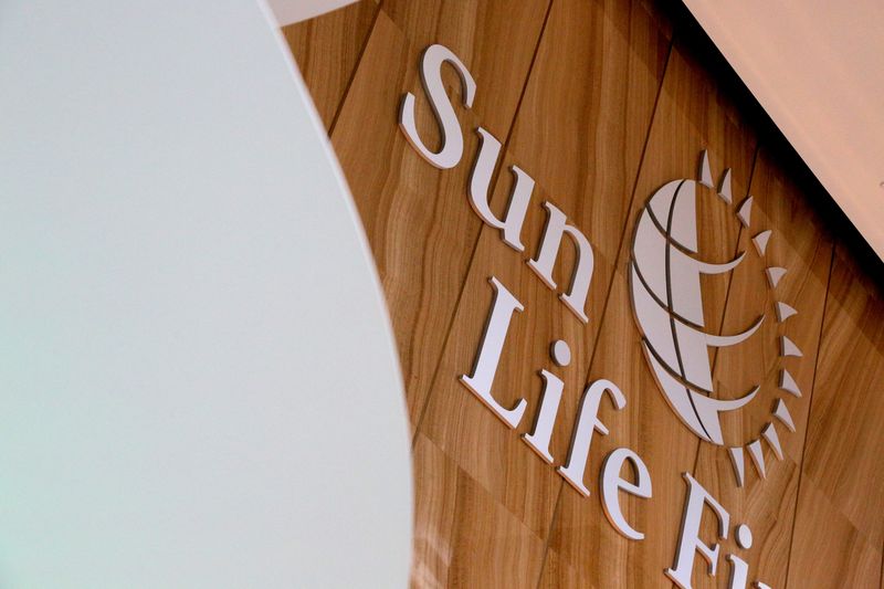 Sun Life shares up after earnings beat, U.K. unit sale