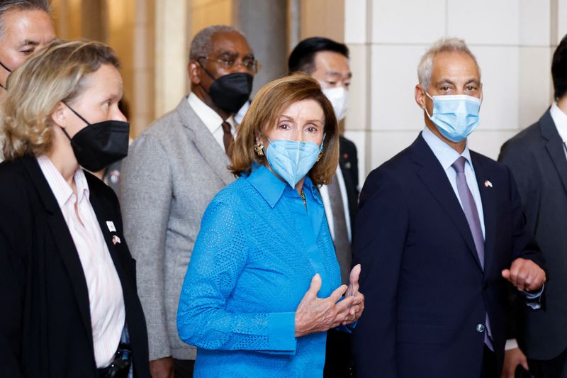 &copy; Reuters. La presidente della Camera dei rappresentanti degli Stati Uniti Nancy Pelosi visita il Parlamento giapponese a Tokyo, Giappone, 5 agosto 2022. REUTERS/Issei Kato