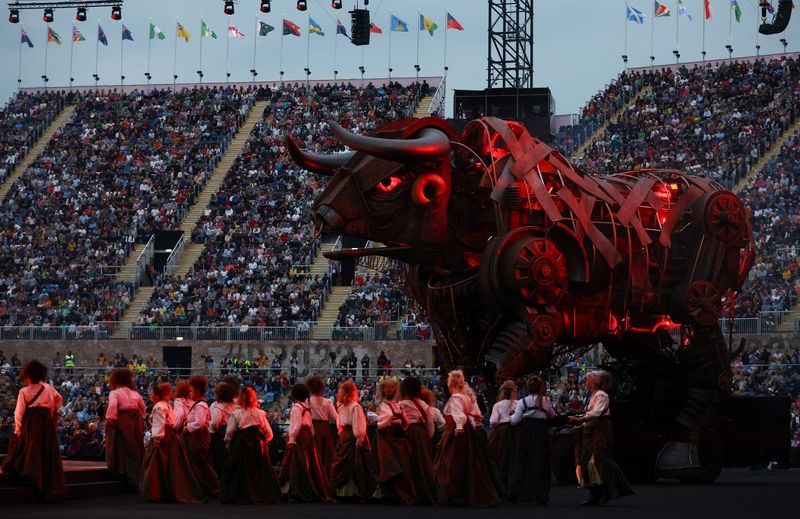 &copy; Reuters. FILE PHOTO: Commonwealth Games - Opening Ceremony - Alexander Stadium, Birmingham, Britain - July 28, 2022 General view of the raging bull during the opening ceremony REUTERS/Hannah Mckay