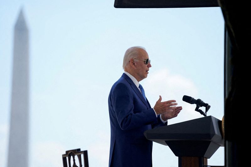 &copy; Reuters. FILE PHOTO: President Joe Biden speaks before signing two bills aimed at combating fraud in the COVID-19 small business relief programs at the White House in Washington, U.S., August 5, 2022. Evan Vucci/Pool via REUTERS/File Photo