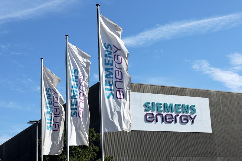 &copy; Reuters. Siemens Energy's site is seen on the day of German Chancellor OIaf Scholz's visit, during which he saw a gas turbine meant to be transported to the compressor station of the Nord Stream 1 gas pipeline in Russia, in Muelheim an der Ruhr, Germany, August 3,