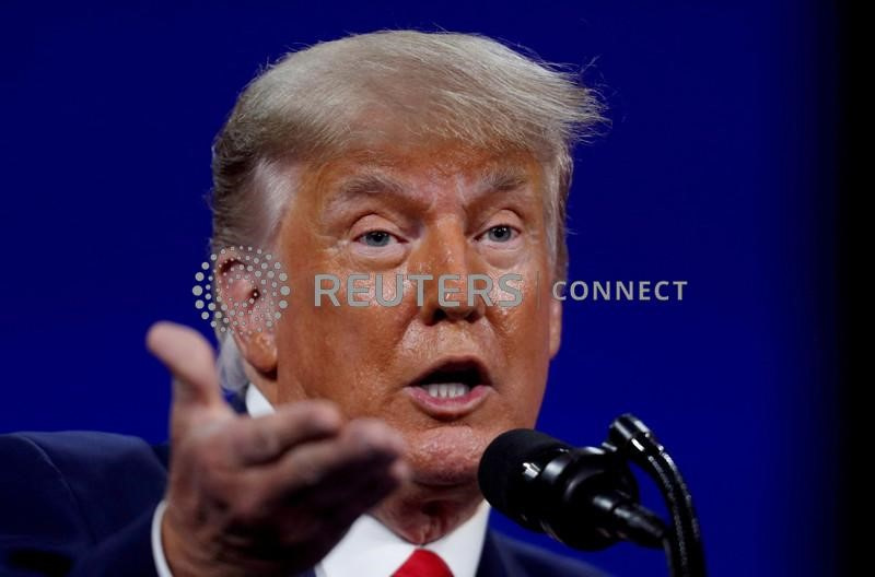 &copy; Reuters. L'ex presidente degli Stati Uniti Donald Trump parla durante la Conservative Political Action Conference (CPAC) ad Orlando,28 febbraio 2021. REUTERS/Octavio Jones/File Photo