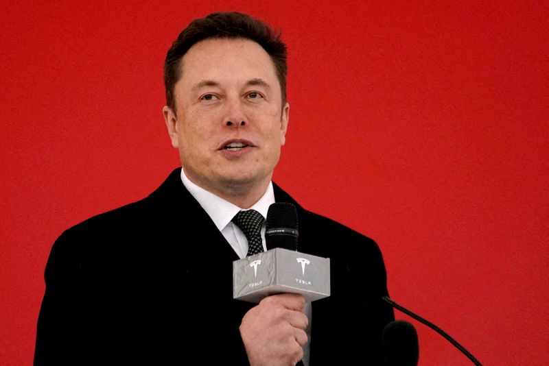© Reuters. FILE PHOTO: Tesla CEO Elon Musk attends the Tesla Shanghai Gigafactory groundbreaking ceremony in Shanghai, China January 7, 2019. REUTERS/Aly Song