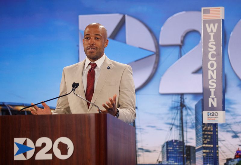 © Reuters. FILE PHOTO: Wisconsin Lieutenant Governor Mandela Barnes casts the Wisconsin delegation's votes during the roll call to nominate former Vice President Joe Biden as the Democratic Party's 2020 nominee for president during the second night of the 2020 Democratic National Convention at the Wisconsin Center in Milwaukee, Wisconsin, U.S., August 18, 2020.  REUTERS/Brian Snyder/Pool/File Photo