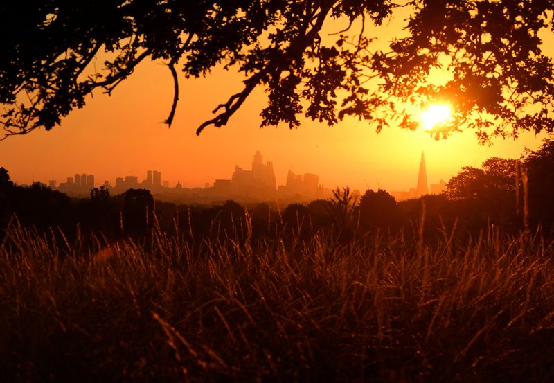 'Extreme' weather warning in force in Britain as new heatwave hits