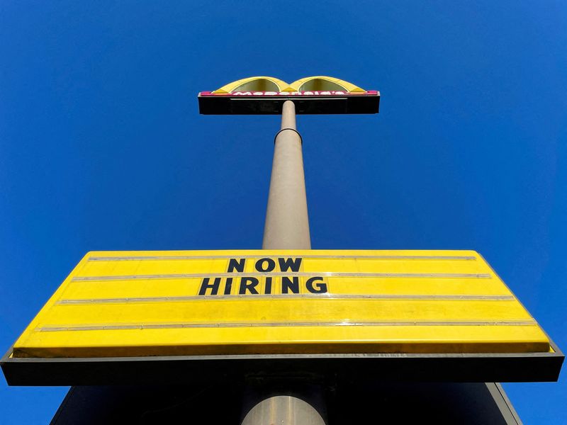 &copy; Reuters. FILE PHOTO: A sign outside a McDonalds restaurant reads "Now Hiring" in Augusta, Georgia, U.S., April 11, 2022. REUTERS/Brian Snyder/File Photo