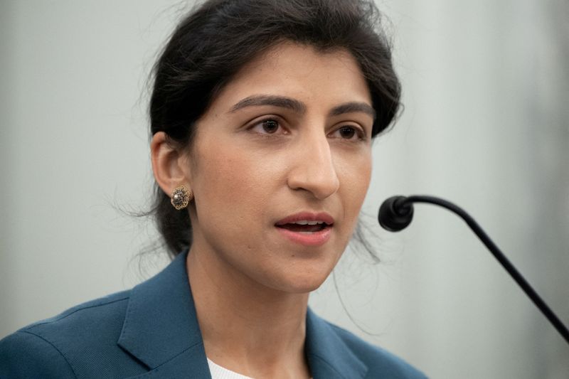 © Reuters. FILE PHOTO: Lina Khan speaks during a Senate Committee on Commerce, Science, and Transportation confirmation hearing on Capitol Hill in Washington, DC, U.S. April 21, 2021.  Saul Loeb/Pool via REUTERS/File Photo