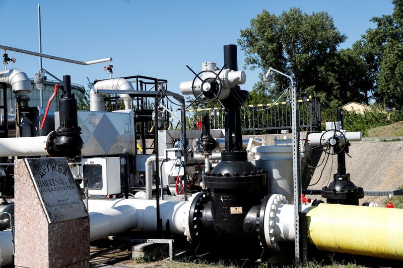 Ukraine resumes Russian oil flows to Hungary, Slovakia as bills settle