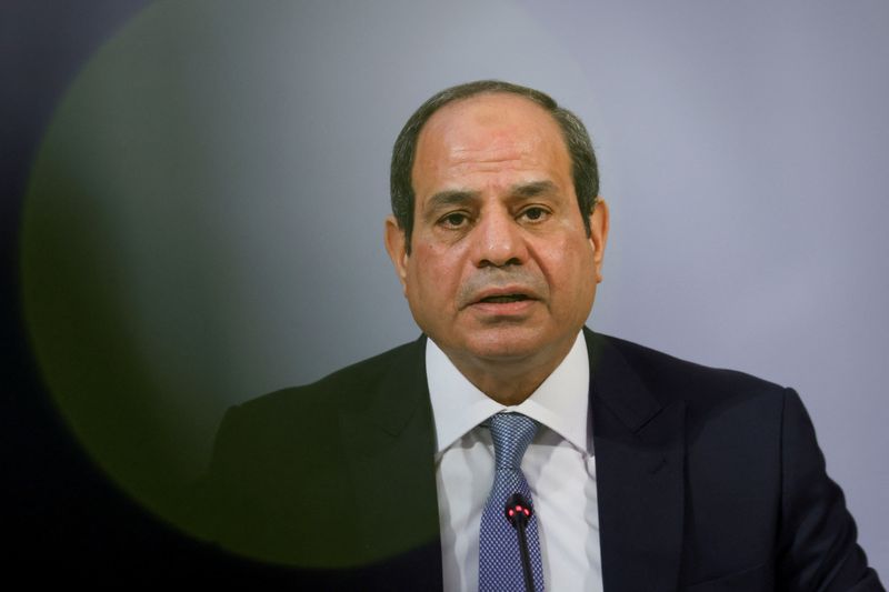 © Reuters. الرئيس المصري عبد الفتاح السيسي في برلين يوم 18 يوليو تموز 2022. تصوير: كريستيان مانج - رويترز.

