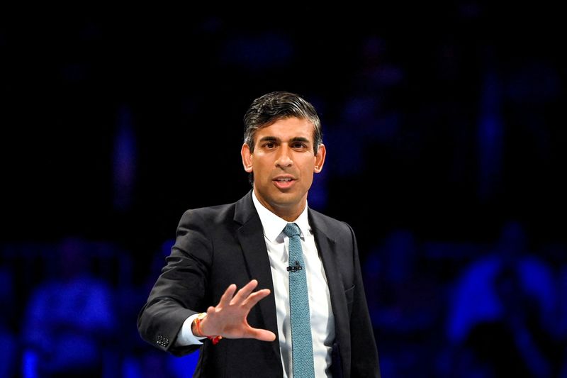 &copy; Reuters. FILE PHOTO: Britain's Conservative Party leadership candidate Rishi Sunak speaks during a hustings event, part of the Conservative party leadership campaign, in Cheltenham, Britain, August 11, 2022.  REUTERS/Toby Melville/File Photo