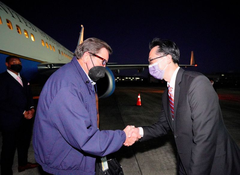 米上院議員団、事前発表なく台湾訪問　蔡英文総統と会談