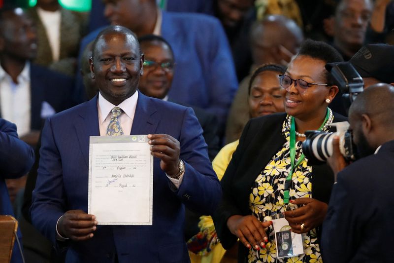 &copy; Reuters. Foto del lunes del vicepresidente de Kenia William Ruto tras el anuncio de que ganó la elección general en Kenia, en Nairobi 
Ago 15, 2022. REUTERS/Thomas Mukoya