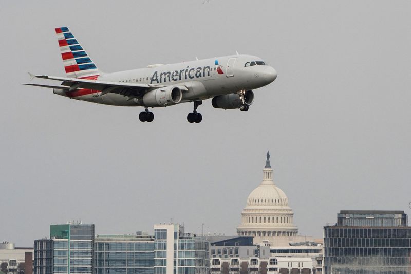 American Airlines cuts November schedule to avoid disruption