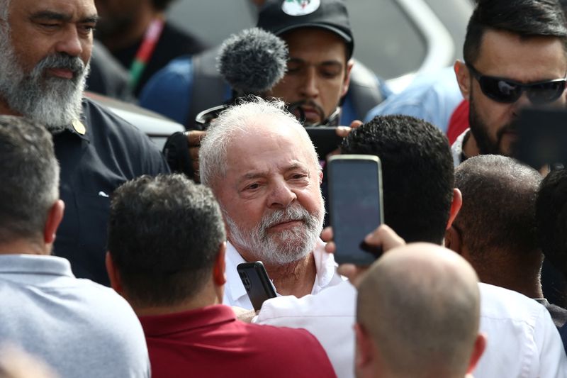 © Reuters. Ex-presidente Luiz Inácio Lula da Silva durante ato de campanha em São Bernardo do Campo (SP)
16/08/2022
REUTERS/Carla Carniel