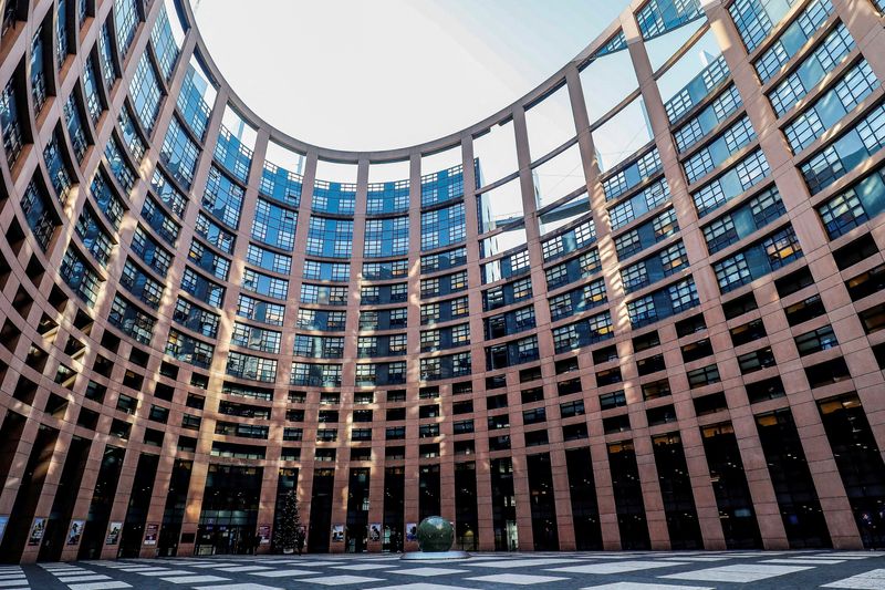 &copy; Reuters. FOTO DE ARCHIVO: Vista general del Parlamento Europeo en Estrasburgo, Francia, el 24 de noviembre de 2021. Julien Warnand/Pool vía REUTERS
