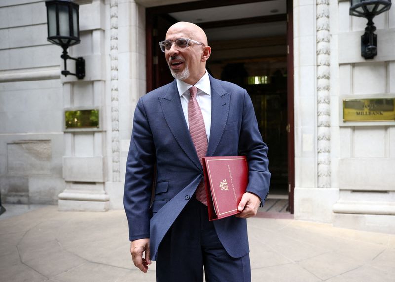 &copy; Reuters. FILE PHOTO: British Chancellor of the Exchequer Nadhim Zahawi leaves a television studio in London, Britain, July 13, 2022. REUTERS/Henry Nicholls