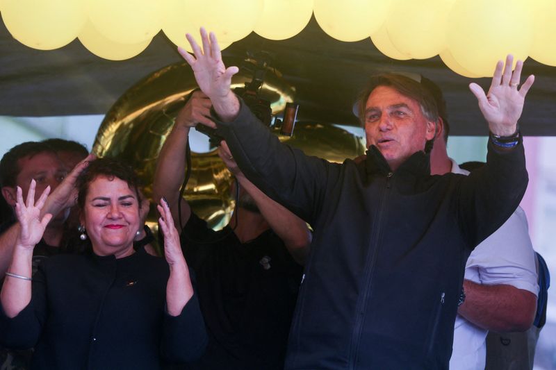 &copy; Reuters. Presidente Jair Bolsonaro durante comício eleitoral em Juiz de Fora
16/08/2022 REUTERS/Ricardo Moraes