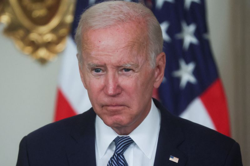 &copy; Reuters. U.S. President Joe Biden pauses as he speaks during a signing ceremony for "The Inflation Reduction Act of 2022" in the State Dining Room of the White House in Washington, U.S. August 16, 2022. REUTERS/Leah Millis