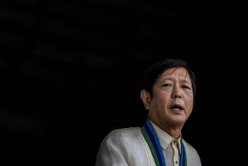 &copy; Reuters. FILE PHOTO: Philippine President Ferdinand "Bongbong" Marcos Jr. speaks during a change of command ceremony at Camp Aguinaldo, Quezon City, Philippines, August 8, 2022. Ezra Acayan/Pool via REUTERS