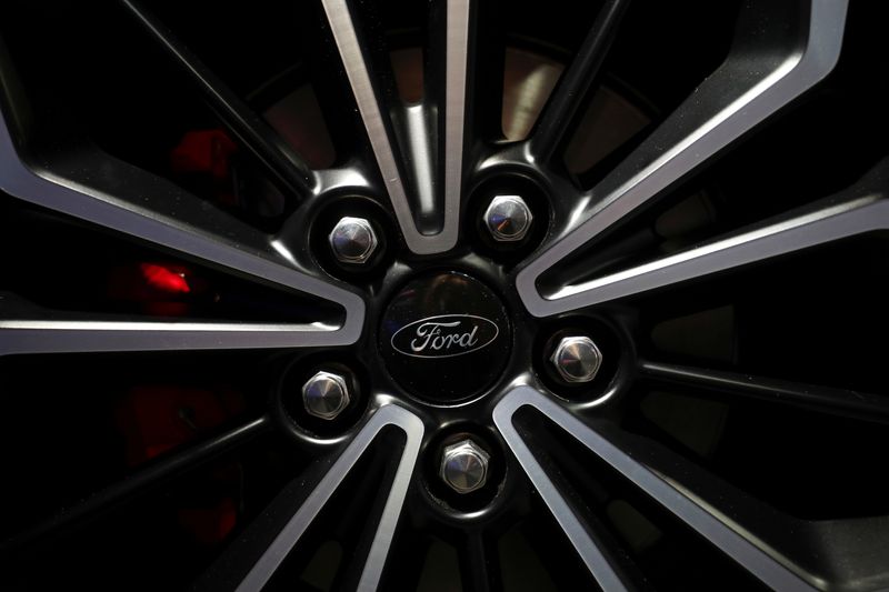 &copy; Reuters. FILE PHOTO: The wheel of a 2018 Ford Focus is displayed at the launch for the new model in London, Britain, April 10, 2018. REUTERS/Hannah McKay