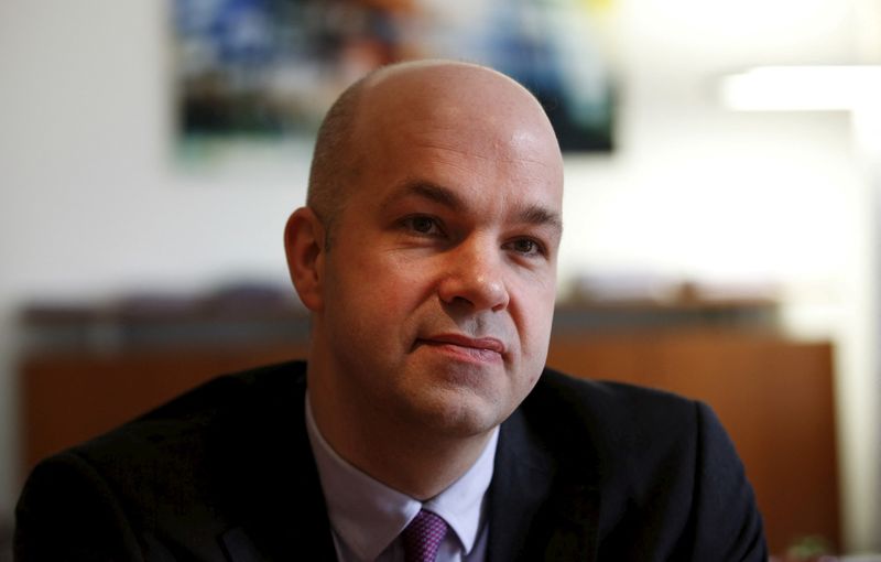 &copy; Reuters. FILE PHOTO: Marcel Fratzscher, chairman of the German Institute for Economic Research (DIW), speaks during an interview with Reuters in his office in Berlin, Germany, March 7, 2016. REUTERS/Fabrizio Bensch