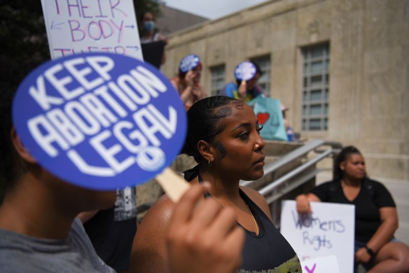 &copy; Reuters. Manifestação pelo direito ao aborto em Houston
14/5/2022    REUTERS/Callaghan O'Hare